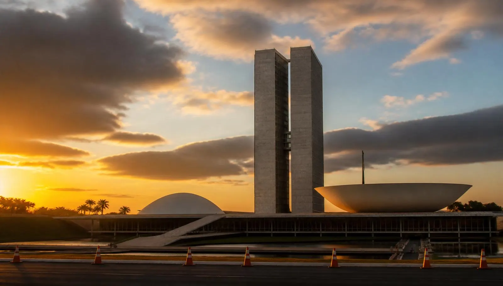 Reforma Tributária 2026: Cronograma, CBS, IBS e o que muda para Empresas e Cidadãos